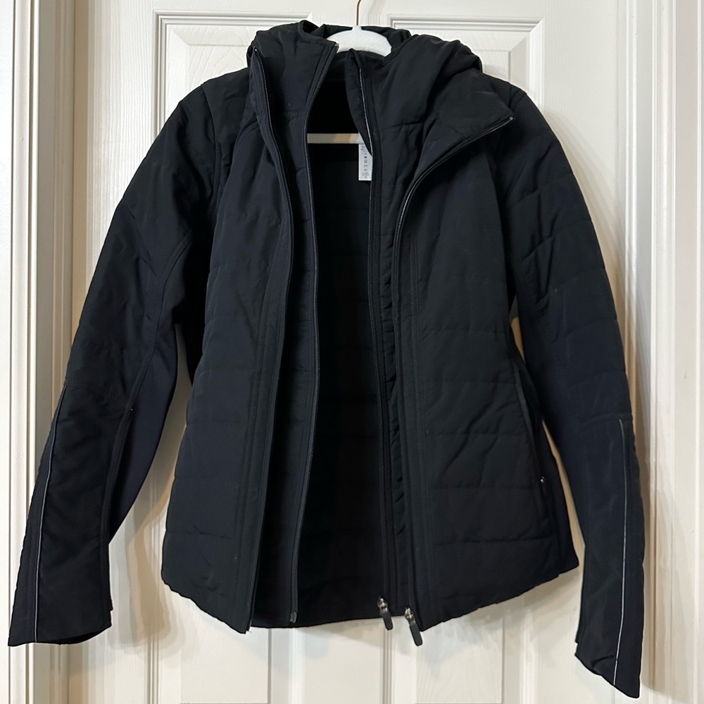 Lululemon Another Mile Jacket. Black. Size 10.